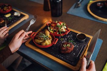 restaurant-cover