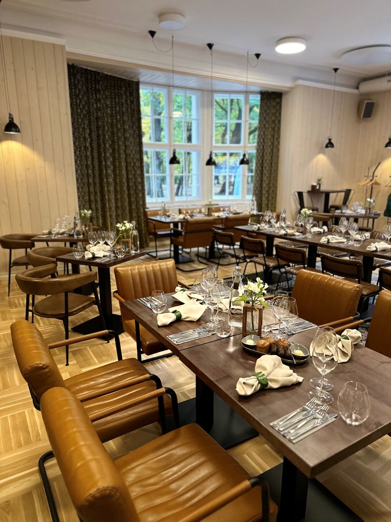 restaurant-gallery-image